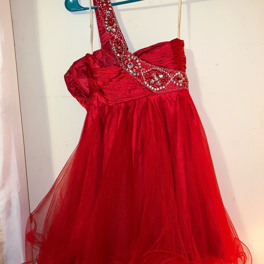 Red Prom Dress - Picture 5 of 8